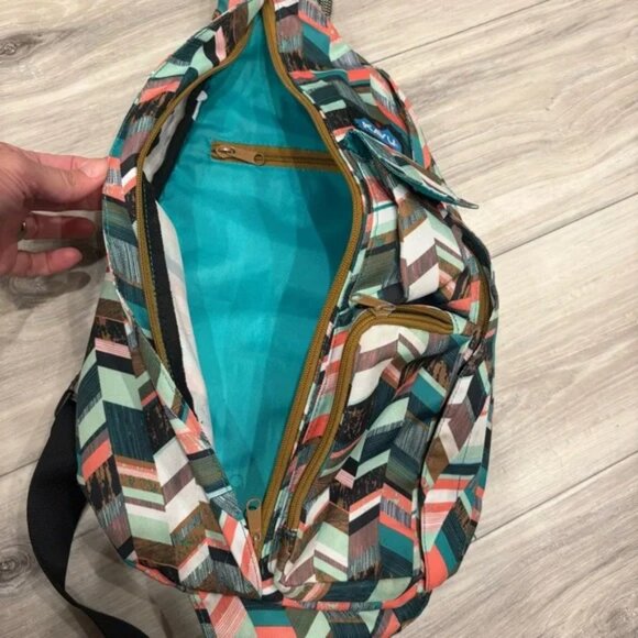 Kavu Multicolor Rope Sling Crossbody Backpack Bag Geometrical / Coastal Block Pa - Picture 4 of 4